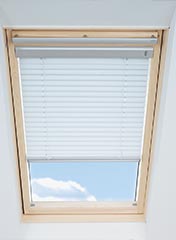 VELUX discount venetian blinds for roof windows